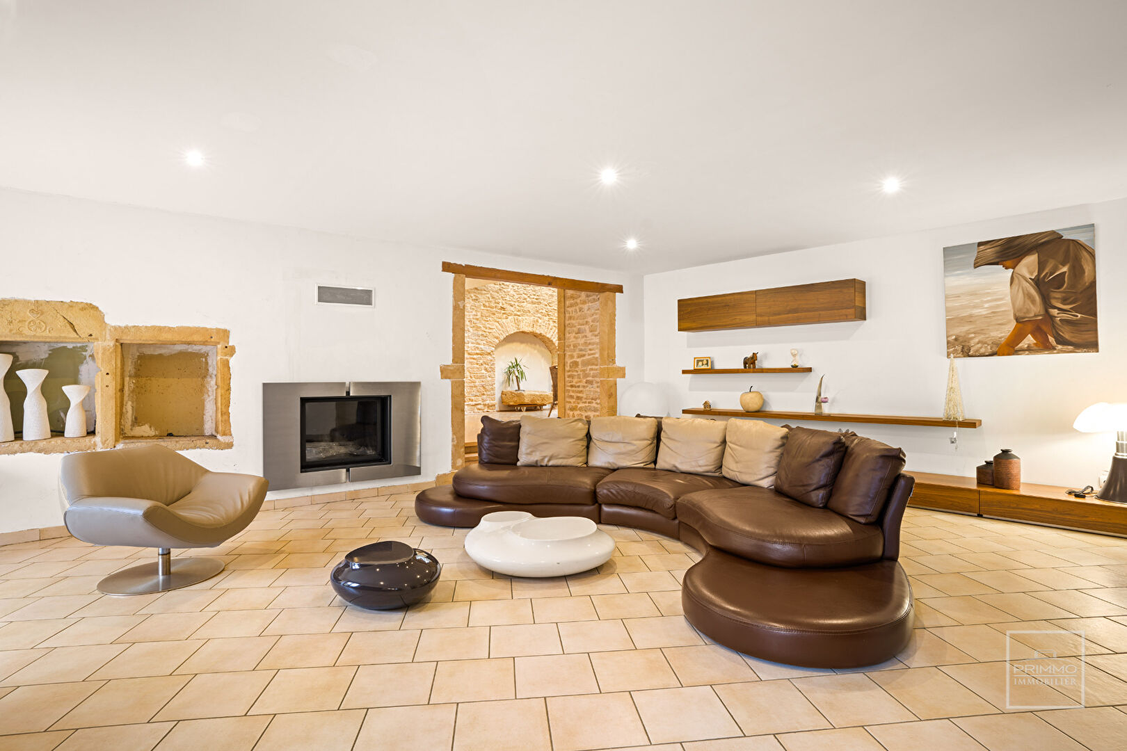 Poleymieux au Mont d’Or, Maison de 236 m² en pierre avec 3500 m² de terrain