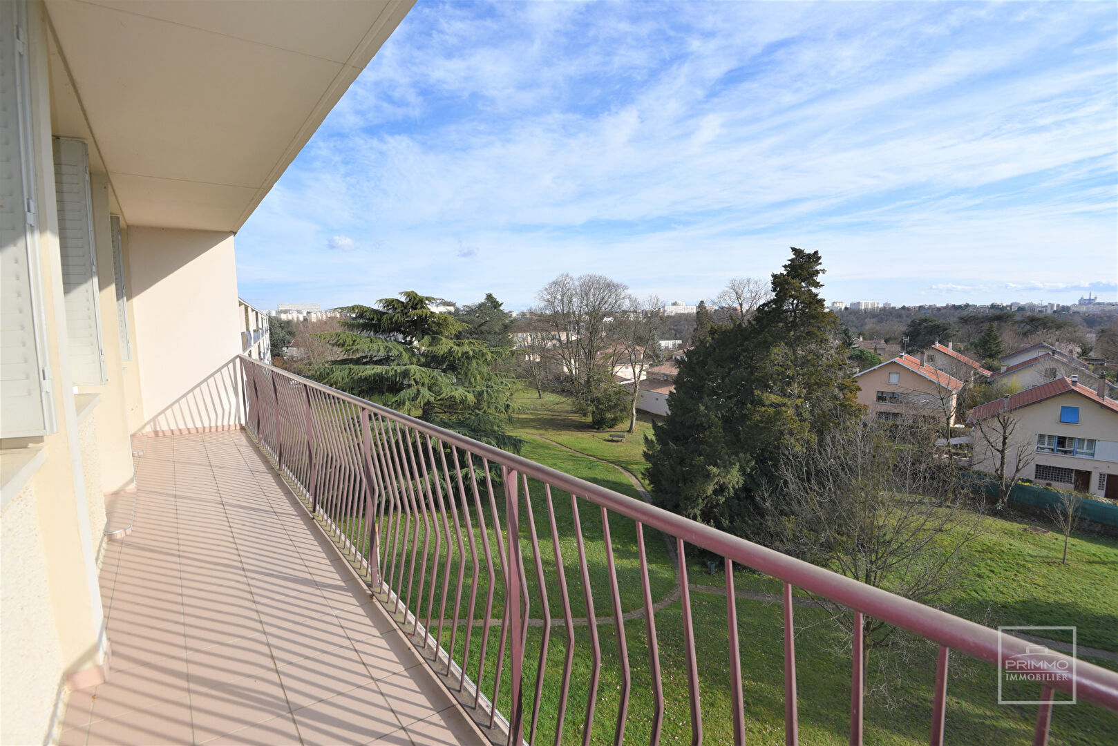 Plateau de Saint Rambert, dernier étage, Appartement T4 de 84m²  avec vue sur Fourvière